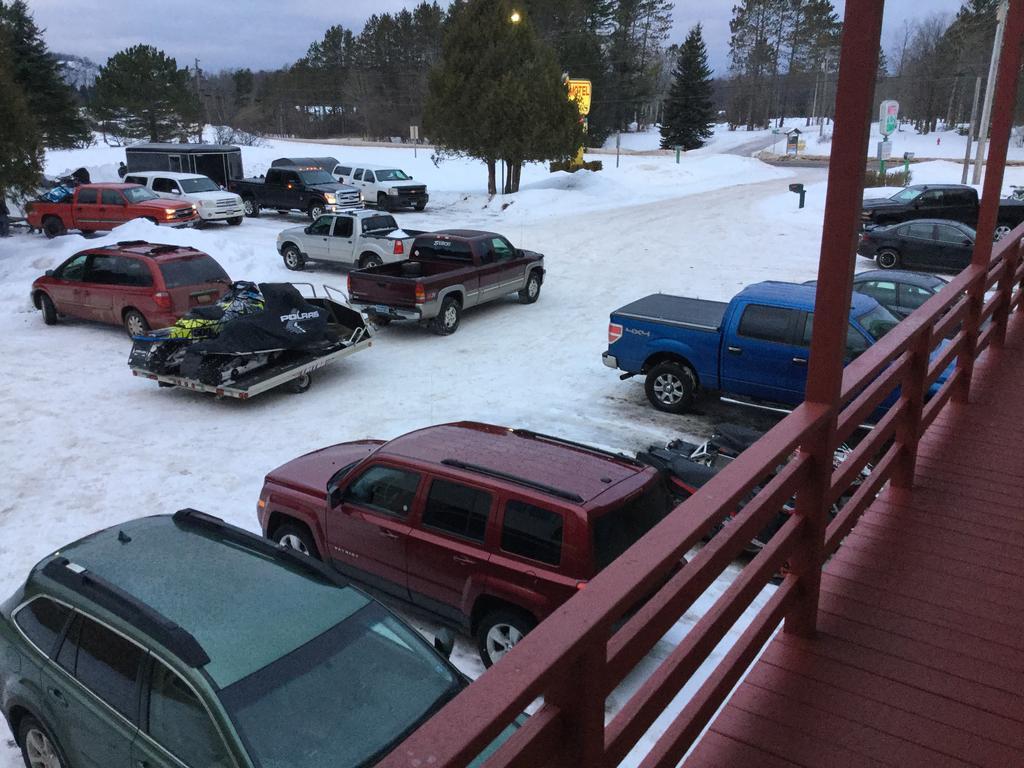 Cedars Motel Ironwood Bagian luar foto